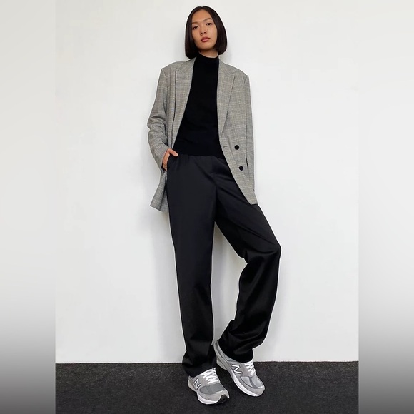 Babaton Jackets & Blazers - Babaton Aritzia Oversized Blazer - Size L - Oversized Fit - Plaid Check